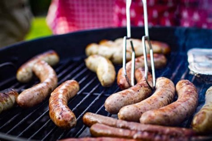 How do you cook bockwurst?