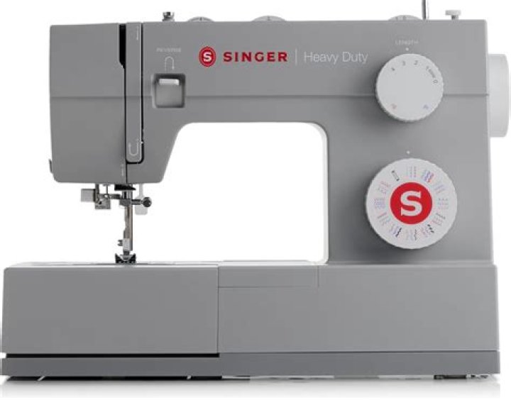 How do you date a Singer sewing machine?