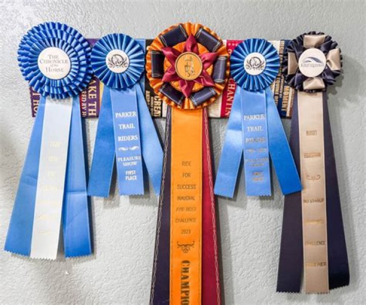 How do you display equestrian ribbons?