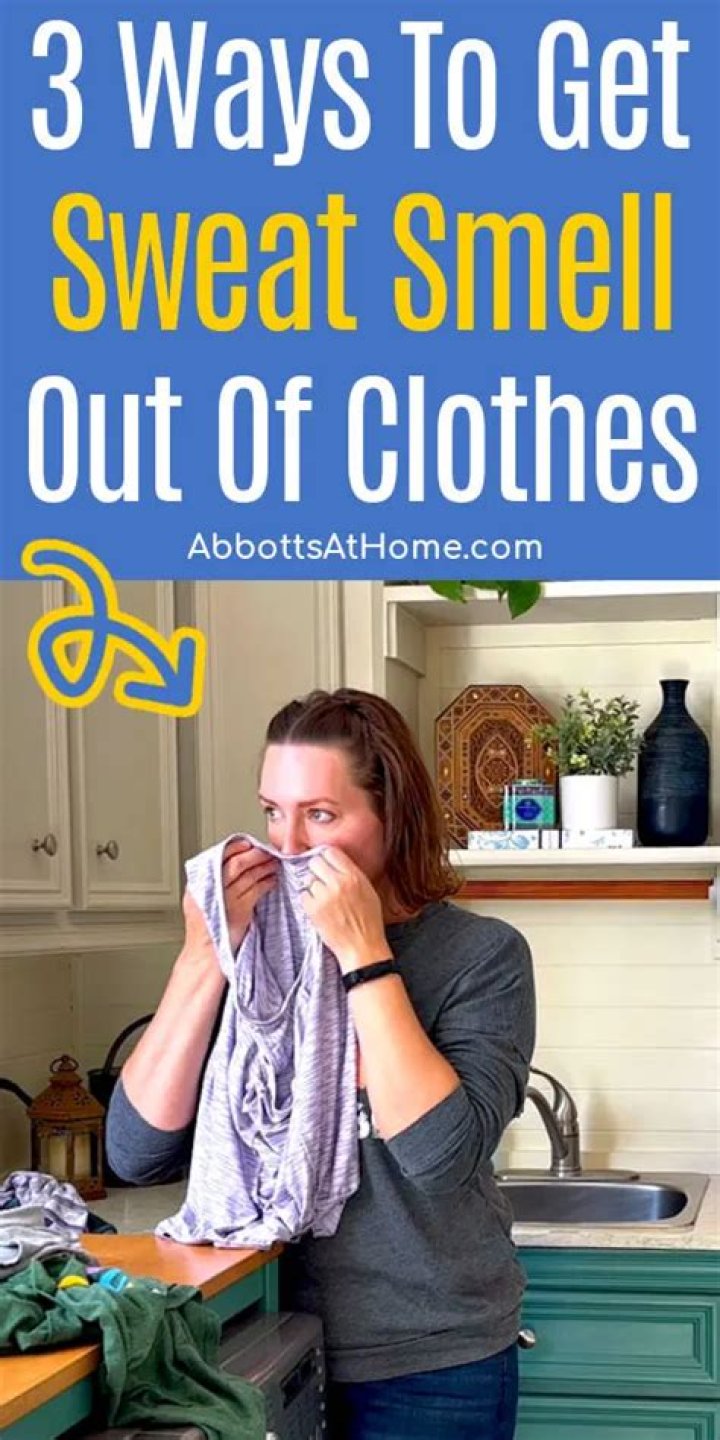 How do you get the smell out of a diaper pail?