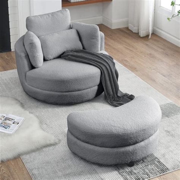 How do you match an ottoman chair?