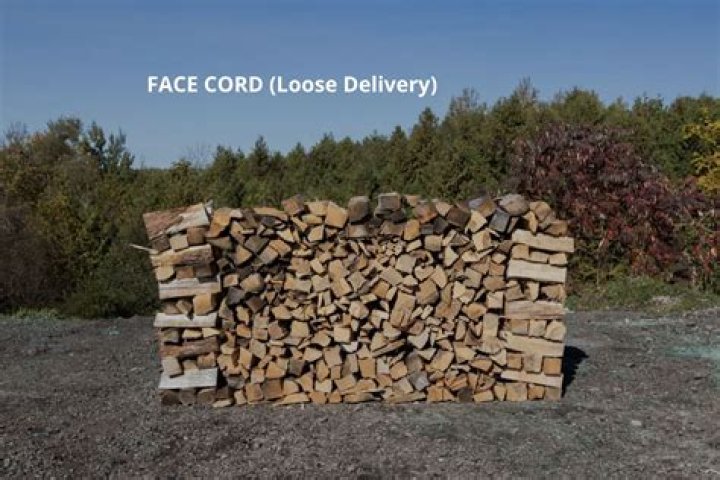 How do you measure a face cord of wood?