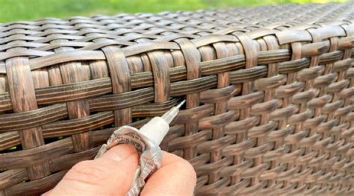 How do you refinish wicker rattan furniture?