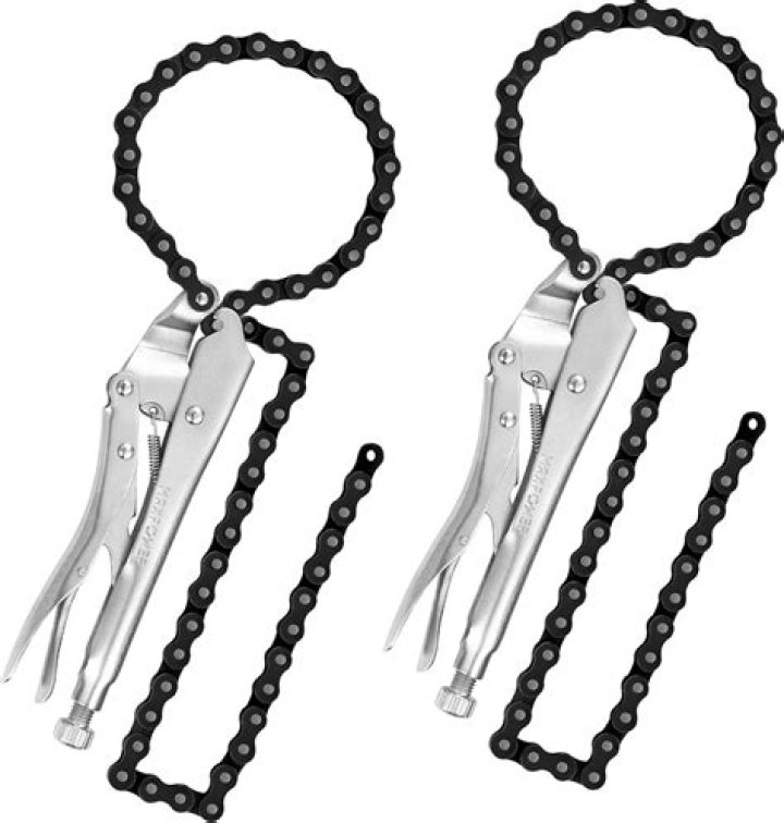 How do you use a locking chain clamp?