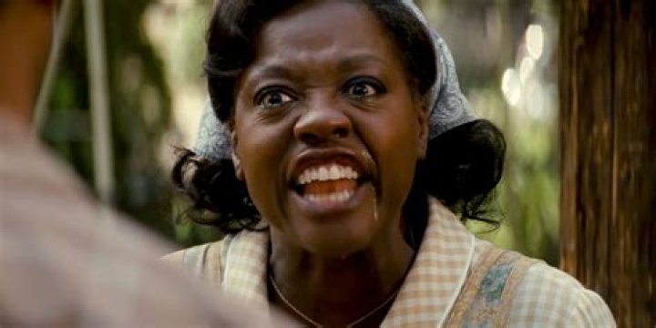 How does Troy die in fences?