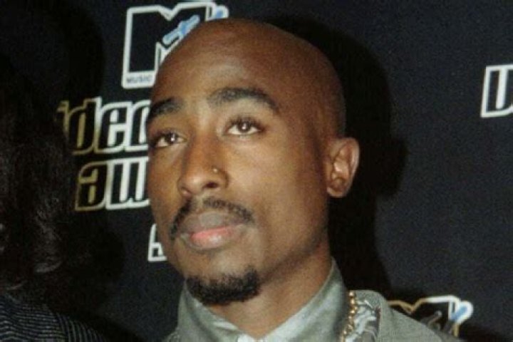 How long did 2pac live in Baltimore?