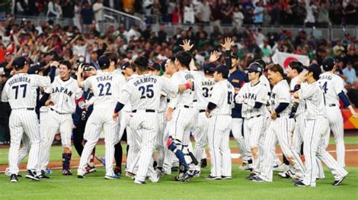 How long is a baseball game in Japan?