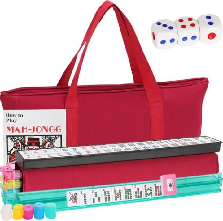 How many tiles are in an Appletter?