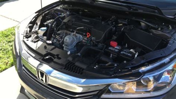 How much coolant does a Honda Accord hold?