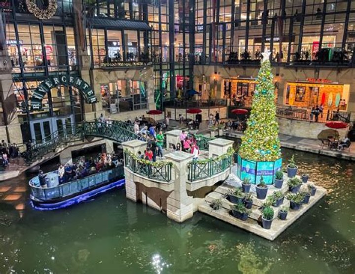 How much do LVNS make in San Antonio Texas?