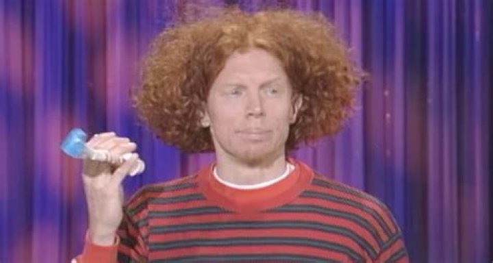 How much does Carrot Top make per show?