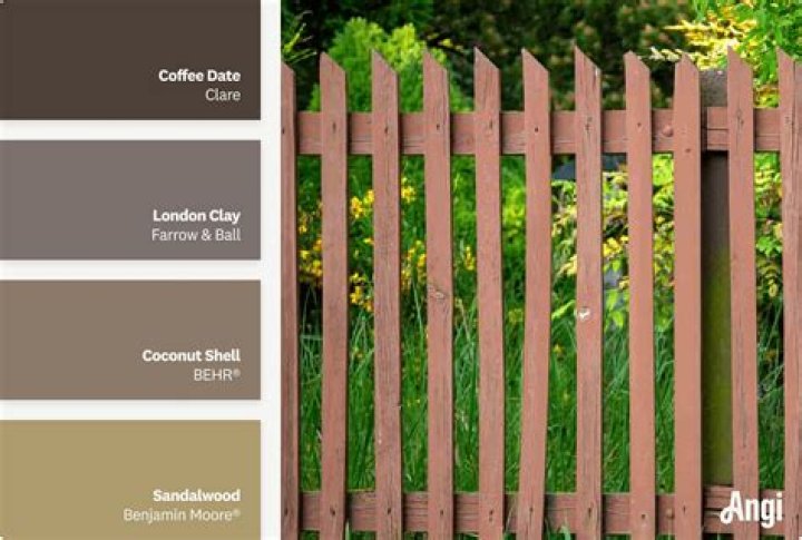 How much does it cost to paint my fence?