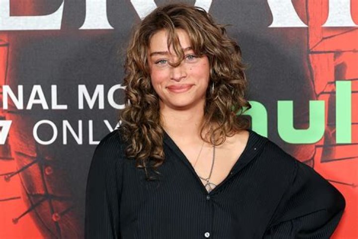 How much is Pamela Adlon worth?