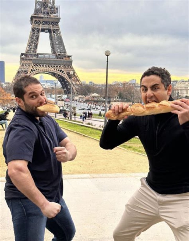 How tall is Theodore Saidden?