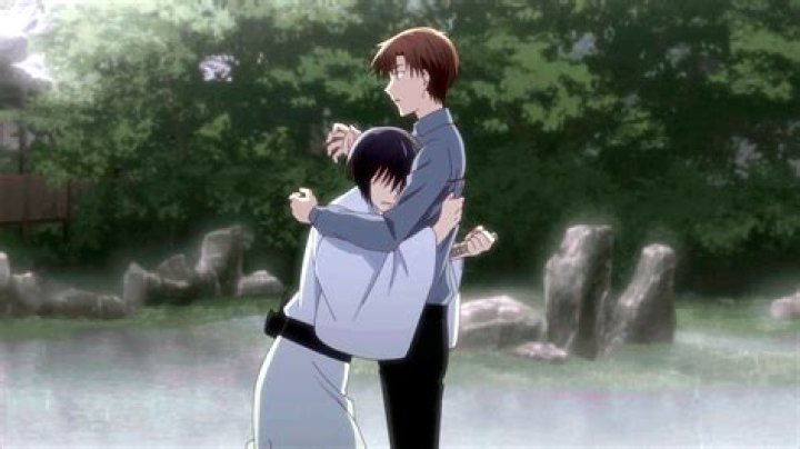 Is Akito a girl in Fruits Basket 2019?