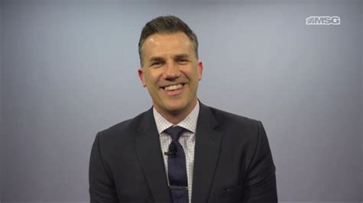 Is Alan Hahn Married to Wife? Or Dating a Girlfriend? Dating Rumors