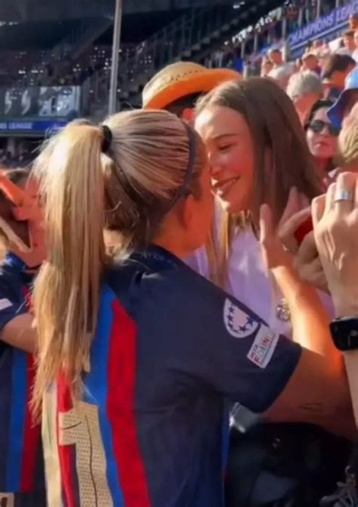 Is Alexia Putellas gay or lesbian? Alexia Putellas husband/boyfriend details