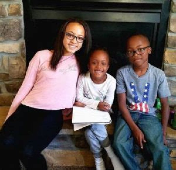 Is Bobby Lashley Married to Wife? Or Dating a Girlfriend? Kids.