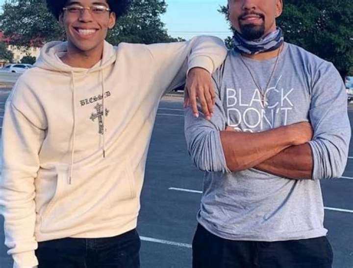 Is Christian Keyes Married to Wife? Or Dating a Girlfriend? Kids.