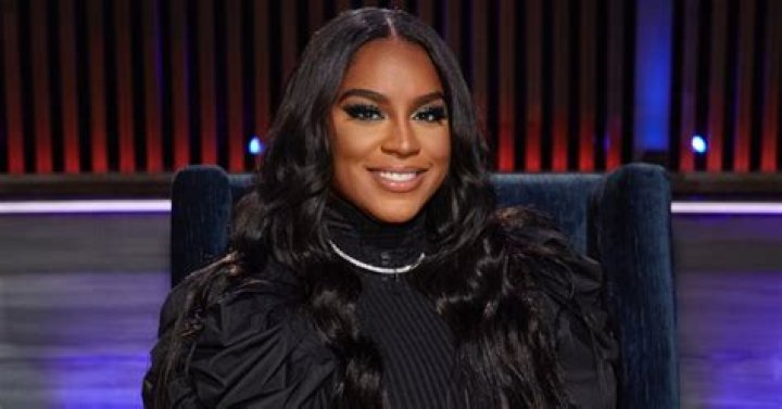 Is Ester Dean a lesbian?