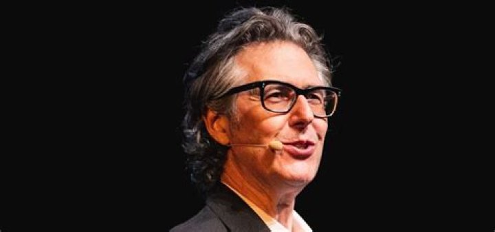 Is Ira Glass Married to Wife? Or Dating a Girlfriend?