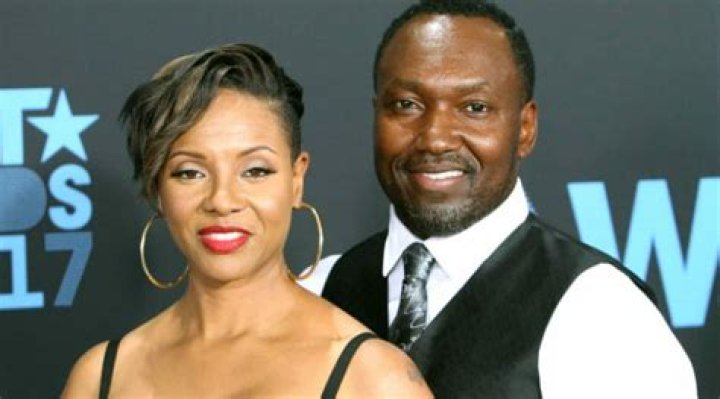 Is John Wyche Married? His Bio, Age, Wiki, Net worth and Wife (MC Lyte)