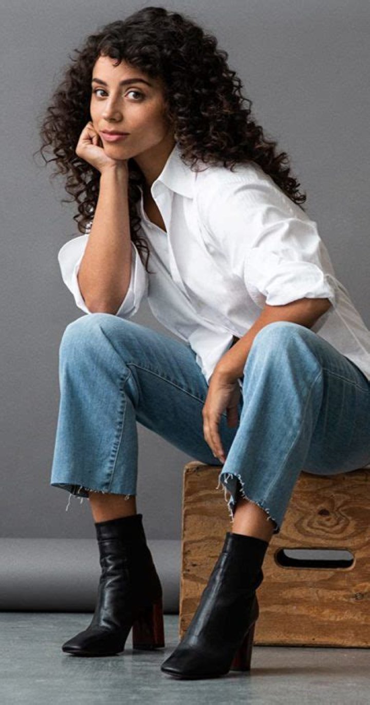 Is Kiana Madeira black?