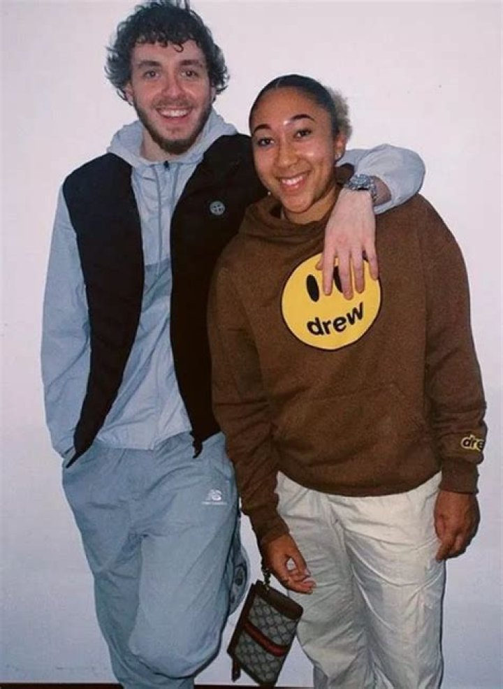 Is Lauren James Gay or Lesbian? Lauren James Boyfriend/ Husband