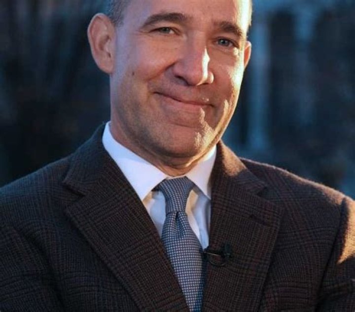 Is Matthew Dowd Married to Wife? Or Dating a Girlfriend? Dating History.
