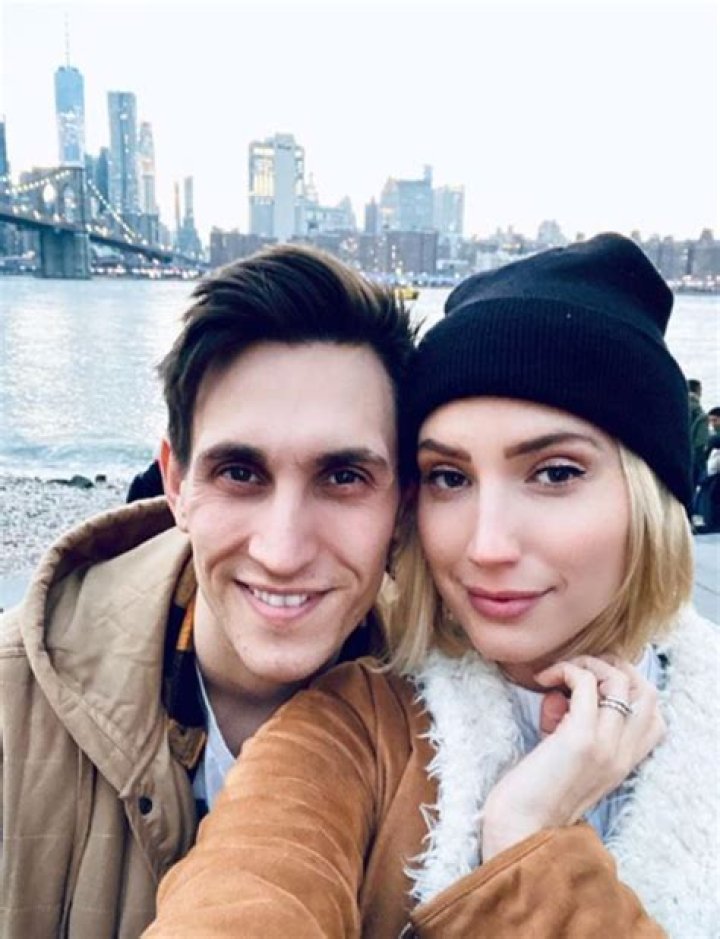 Is Molly Ephraim married?