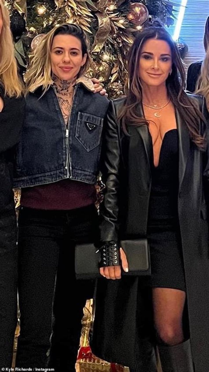 Is Morgan Fairchild a lesbian?