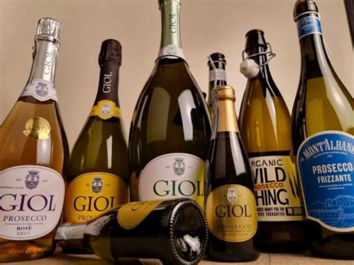 Is Prosecco dry or sweet?