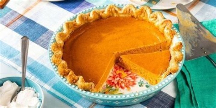 Is pumpkin puree the same as pumpkin pie mix?