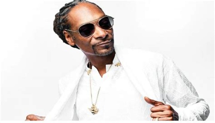 Is Snoop Dogg dead or alive?