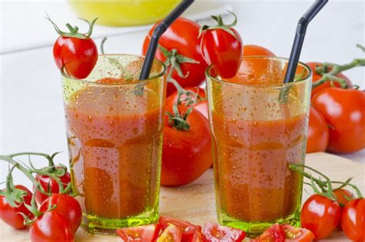 Is tomato juice good for dogs?
