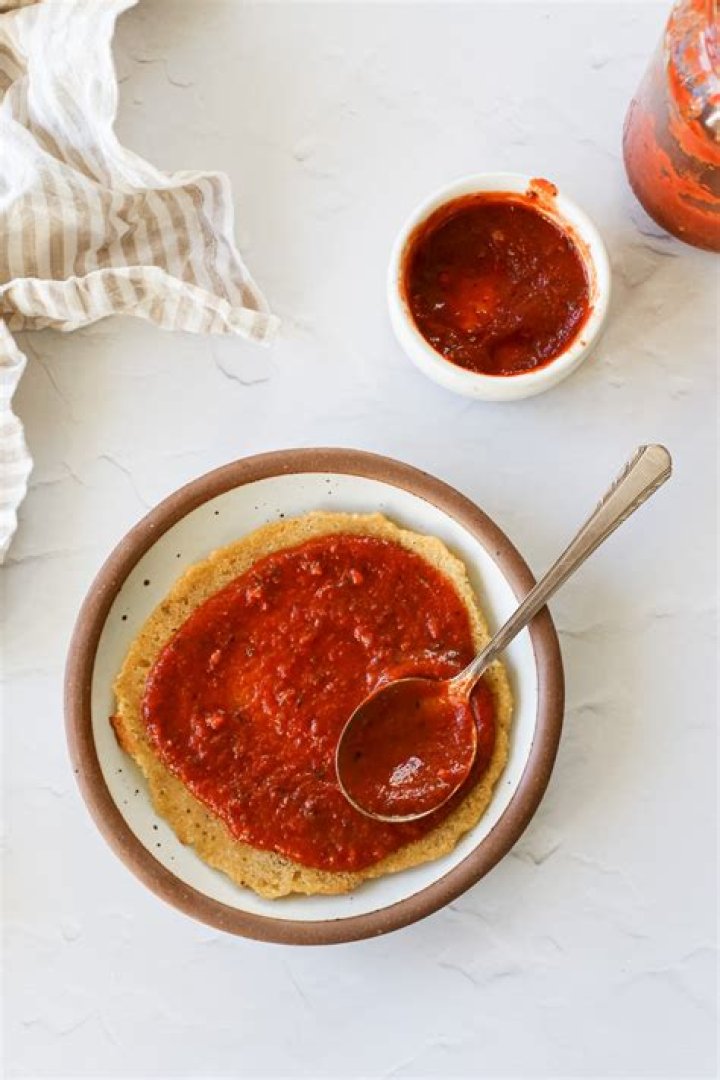 Is tomato paste the same as tomato sauce?