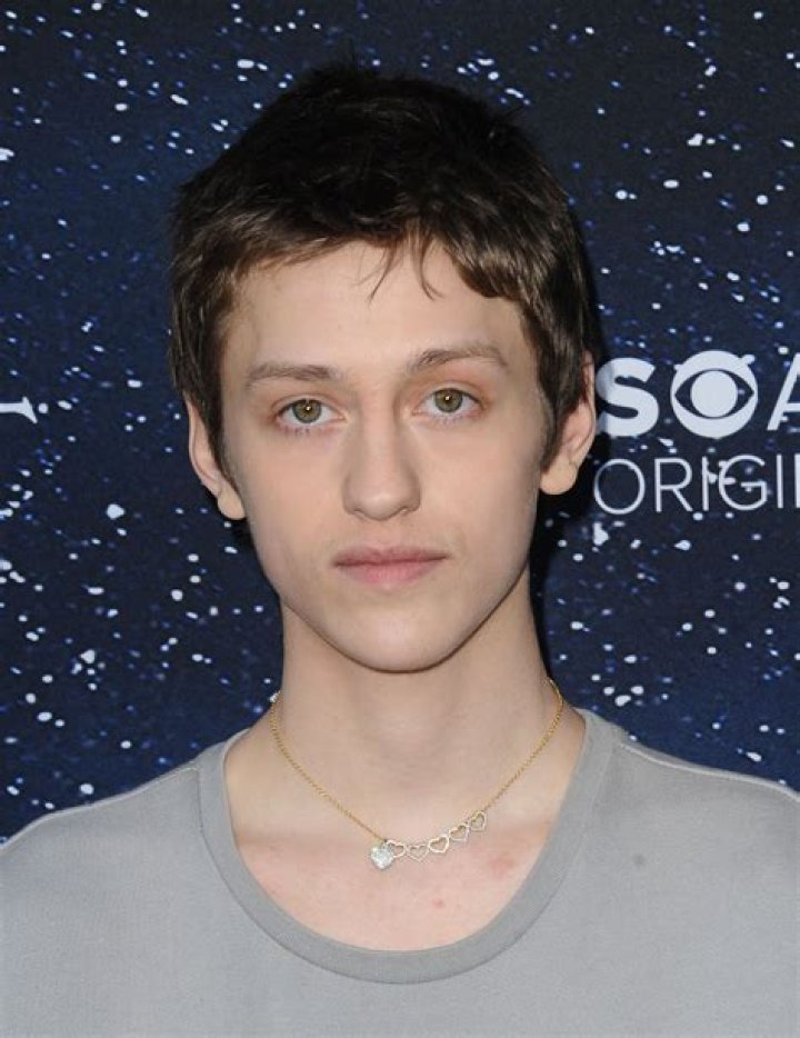 Is Tyler Hynes Wearing A Wig: Why Fans Think He Is Bald?