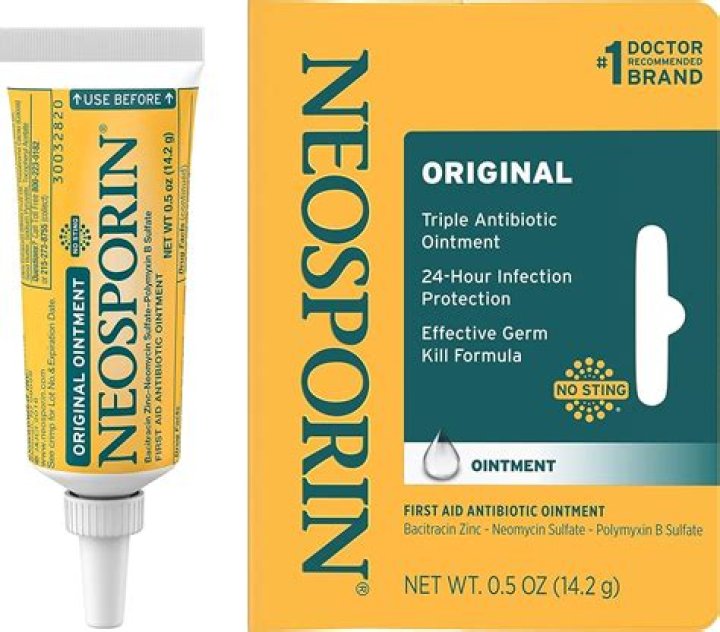 Is Vitacilina like Neosporin?