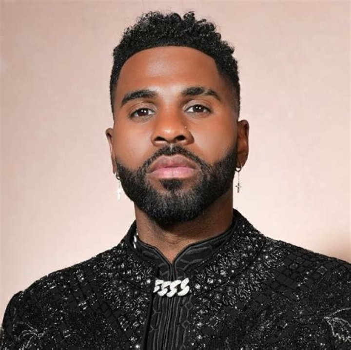 Jason Derulo Biography: Real Name, Age, Parents, Hometown,Girlfriend, Net-Worth, Career, Awards,Instagram, Twitter, Facebook, Latest Songs