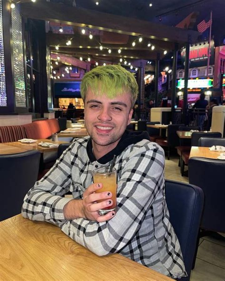 Jeff Corwin Height, Weight, Net Worth, Age, Birthday, Wikipedia, Who, Instagram, Biography