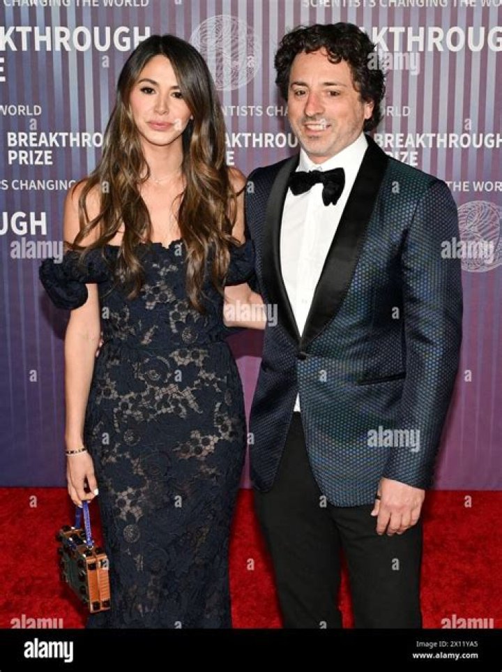 Who is Juan Soto dating?