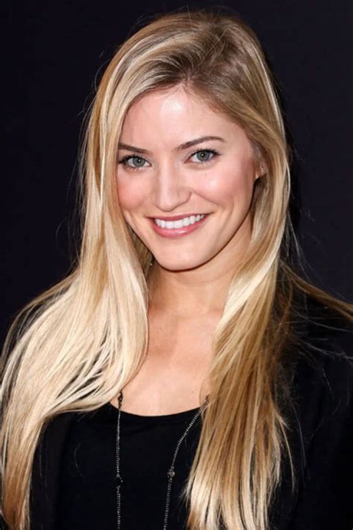 Justine Ezarik Wiki, Age, Net Worth, Boyfriend, Family, Biography & More