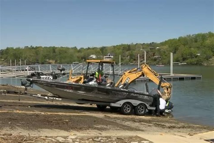 Kendall Johnson Boating Accident Table Rock Lake Video