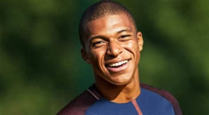 Kylian Mbappé Height And Weight