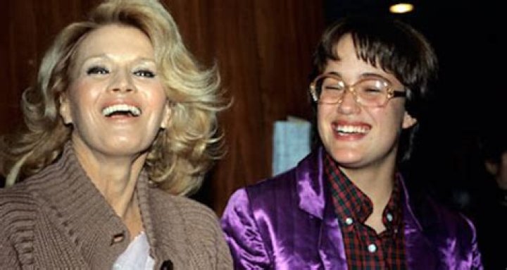 Lea Nikki Bacharach Cause Of Death