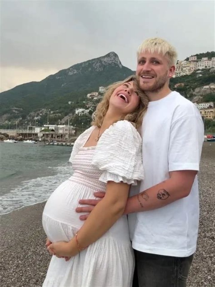 Liana Jade Brooker Wiki, Age, Net Worth, Boyfriend, Family, Biography & More