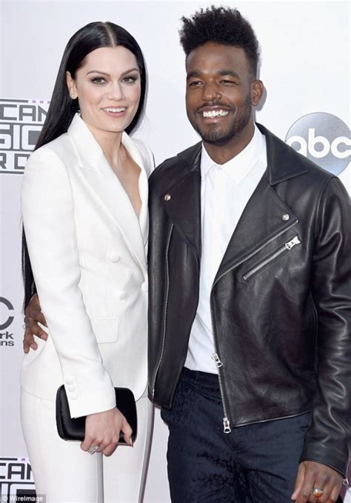 Is Luke James Married to a Wife?