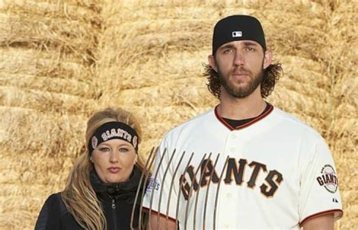 Madison Bumgarner Wife: Who Is Ali Saunders?