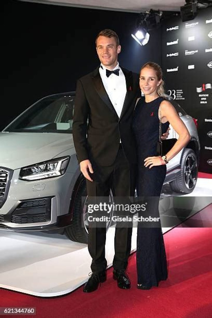 Manuel Neuer Wife: Nina Weiss