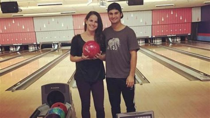 Marcos Giron Net Worth